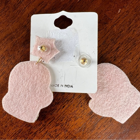 Hope Breast Cancer Awareness Seed Bead Earrings - Picture 6 of 6